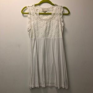 Cute lace mini dress!